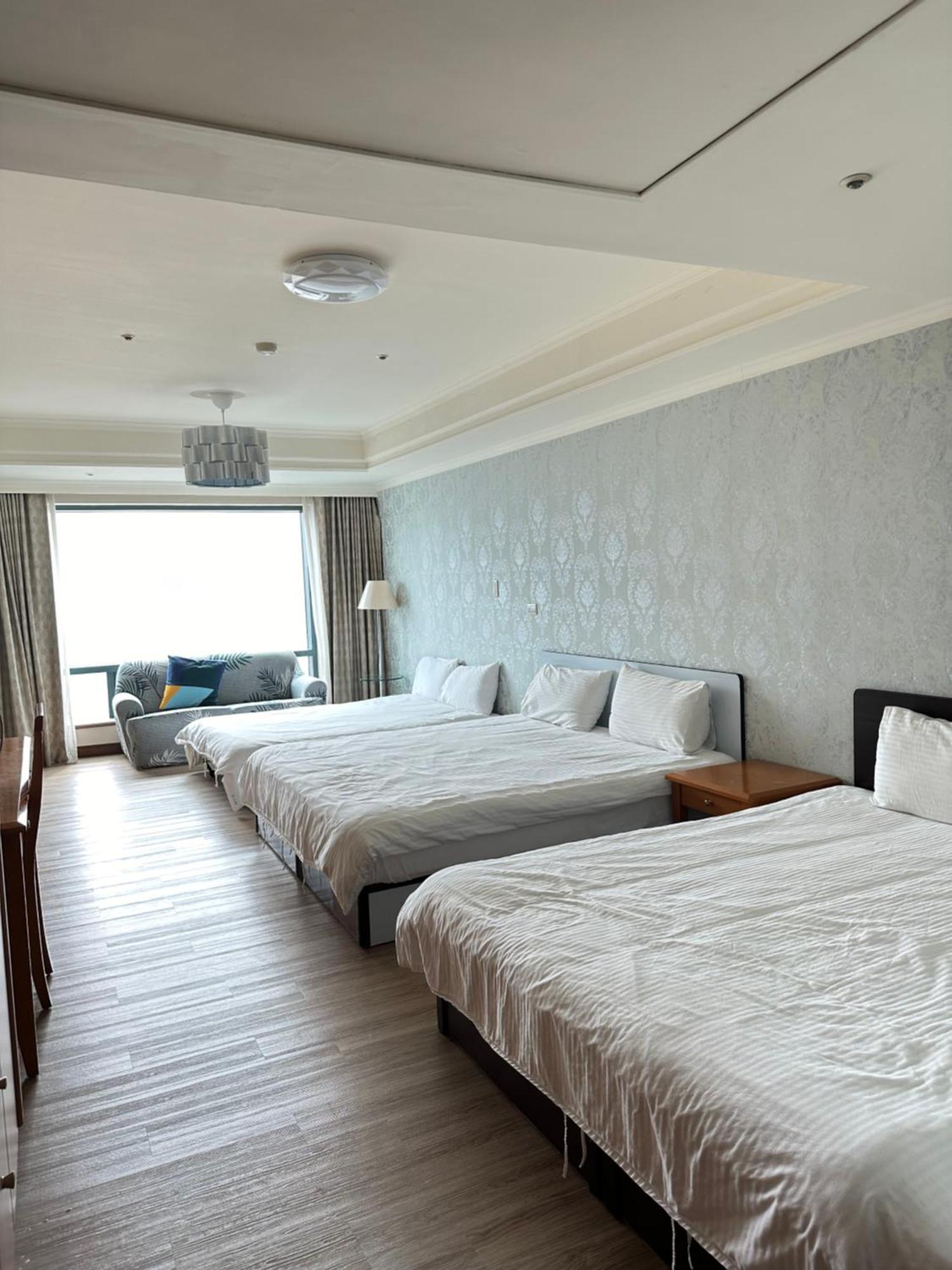 Luxury House Apartment Taichung Exterior photo